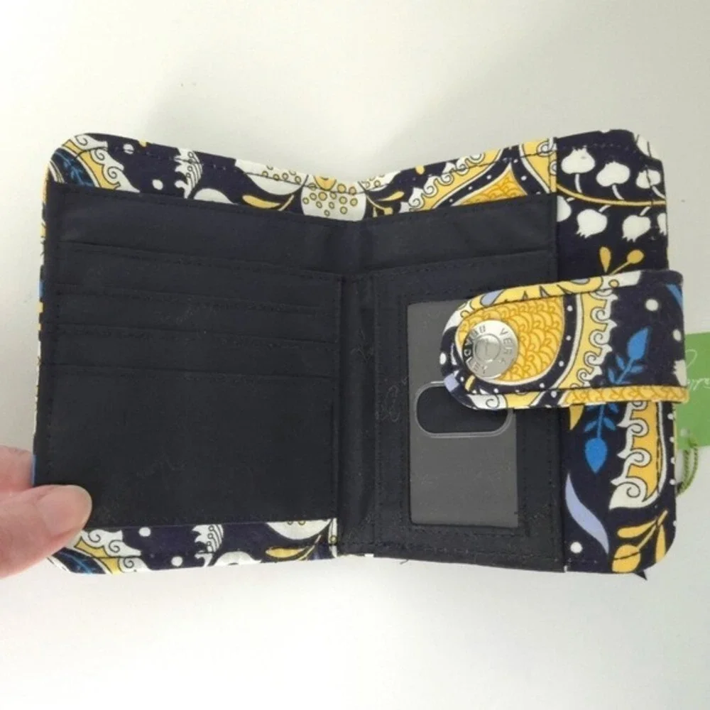 NWT Vera‎ Bradley Black & Yellow Floral Ellie Blue Bifold Snappy Wallet - Picture 4 of 6
